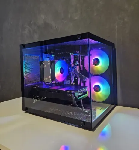 PC Gamer - Xeon 2680 V4 - RX 570 - 16GB DDR4