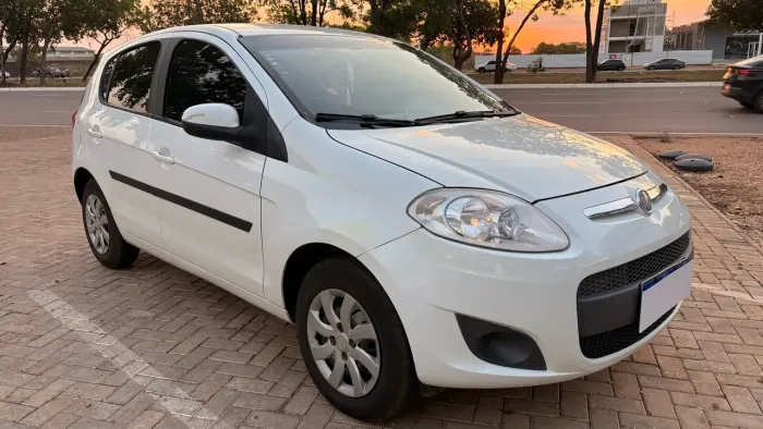 Fiat Palio Attractive 1.0 EVO Fire Flex 8V 5P 2015