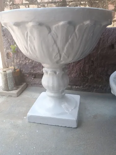 Vasos e outros artigos decorativos