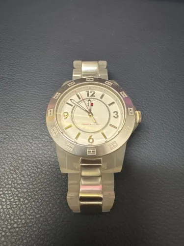 Relógio Feminino Tommy Hilfiger Original - Resina Transparente