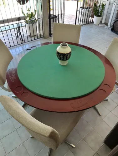 Mesa para Jogos C/4 cadeiras giratórias 