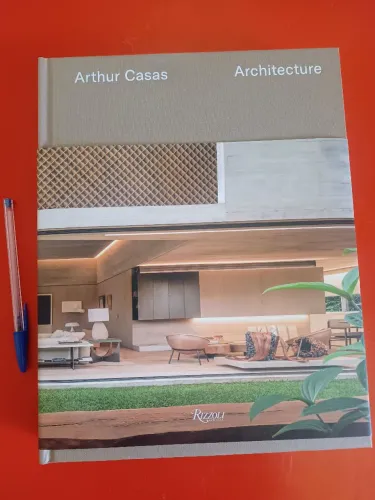 Livro Arthur Casas Architecture