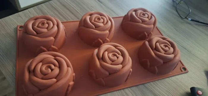 Forma de silicone Silikomart modelo Rosas grande