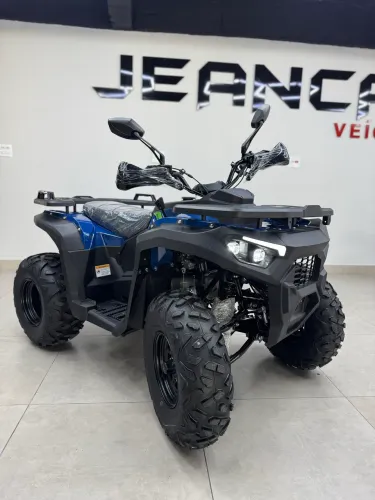 Quadriciclo Dakar 200