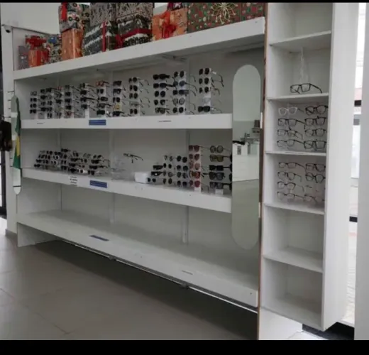Expositor Comercial Grande em MDF c/ Suporte de Ferro Galvanizado - Impecável!