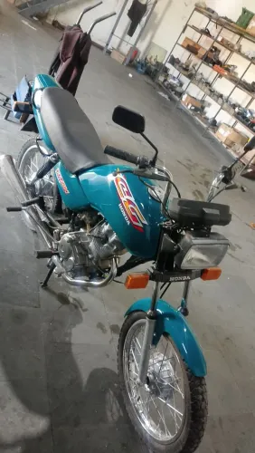 moto Honda por R$7.500