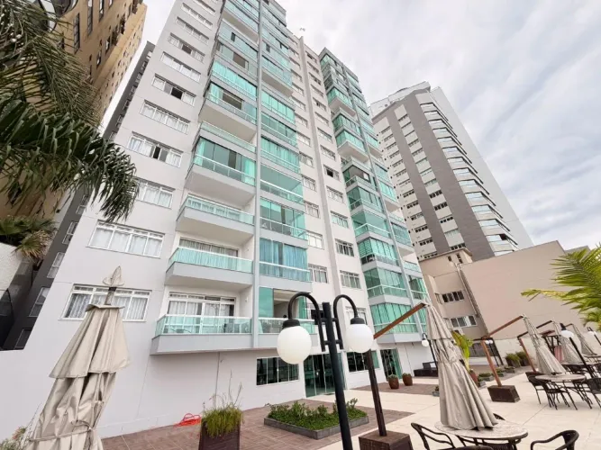 Frente Mar em Balneário Camboriú | 2 Dormitórios na Av. Atlântica - Ed. Guanabara
