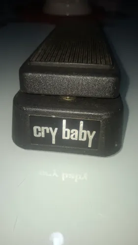 Pedal Cry Baby wah wah