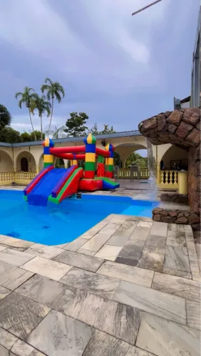 Casa pra eventos com piscina 