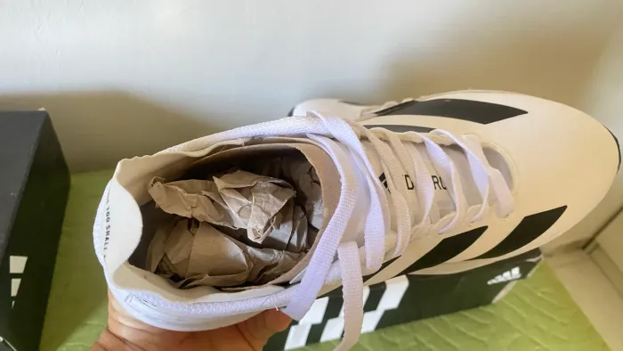 Tênis Adidas