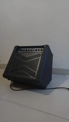 Cubo Amplificador Oneal OCB308X para Contra Baixo - 40W