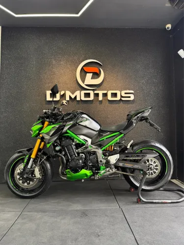 KAWASAKI Z900 R EDITION- 2025 (FULL ACESSÓRIOS)