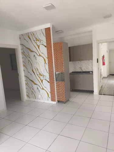 Lindo apartamento condomínio vila das orquídeas, aceita carro.