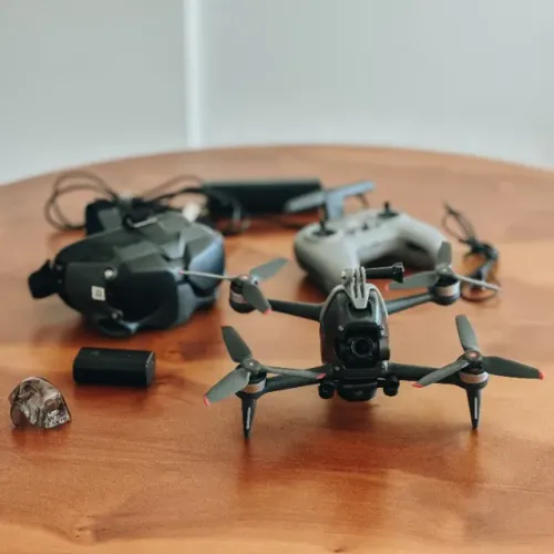 DJI FPV Combo + Goggles + Bolsa + Suporte GoPro