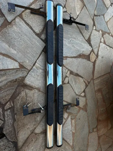Estribos Fiat Toro