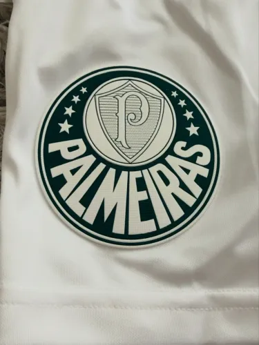 Shorts Palmeiras Puma - Branco - símbolo emborrachado