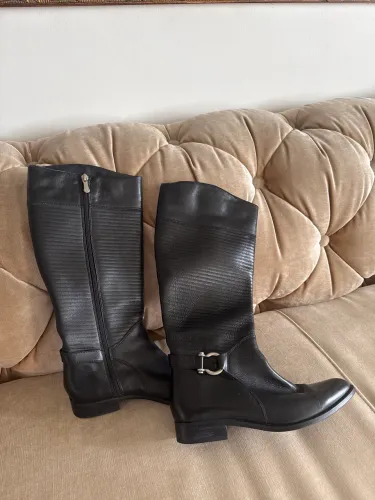 Bota Feminina