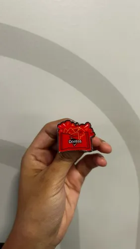 Pin colecionável Rock in Rio - Doritos