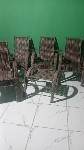 Jogo de cadeiras