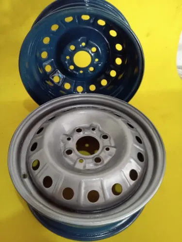 Jogo de Rodas Aro 13, ideal para Fiat UNO ou Carretinhas ZAP 83 9  *