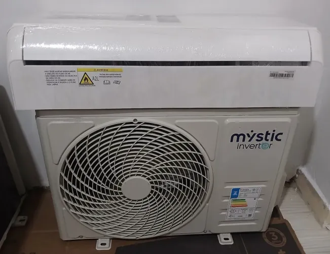 Ar Condicionado Split Mystic Inverter 12.000 Btu/h Frio 220V R-32