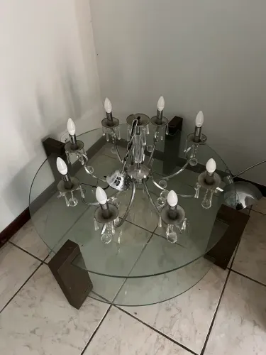 Lindo pendente e mesa de centro