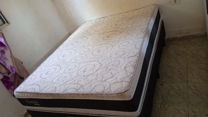 Cama box