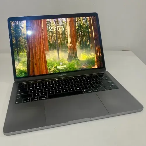 Macbook Pro 2019 com Touch Bar
