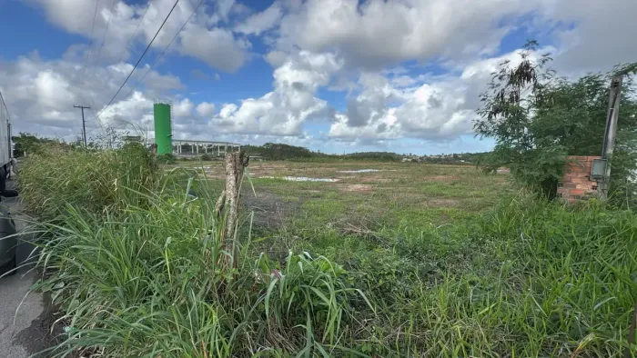 Pátio 6.000m2 VIA PARAFUSO ao lado *CD MERCADO LIVRE* plano compactado, frente via Parafus