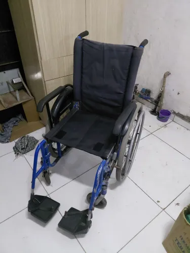 Cadeira de rodas de passeio