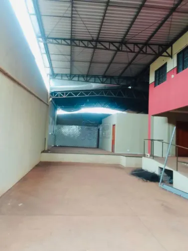 Galpão de 378m² com 04 banheiros para locação e venda - Parque Residencial Cândido Portina