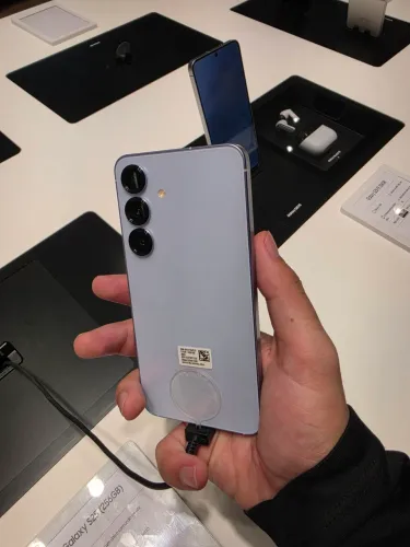 S25 256GB