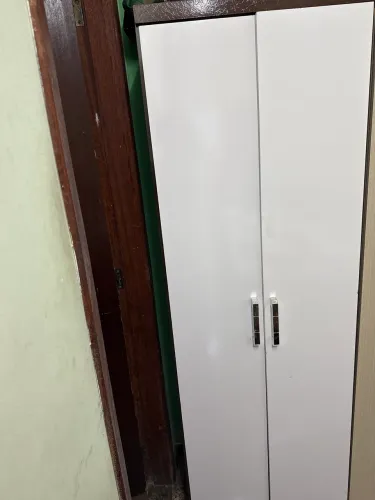 Vende-se armário multiuso