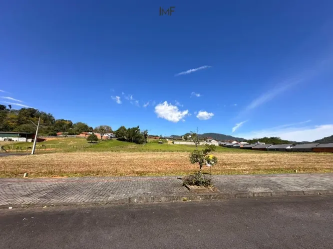 Terreno à venda no Bairro Padre Martinho Stein em Timbó/SC