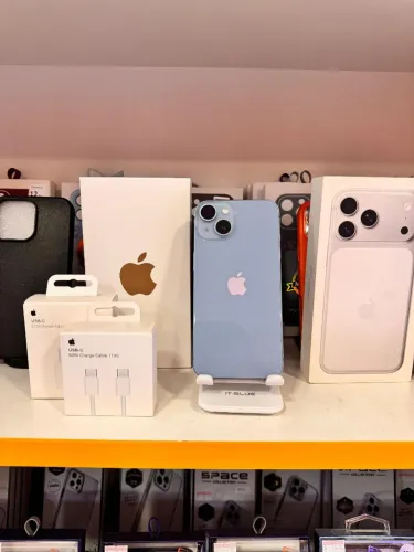 Apple Iphone 14 Azul Versão 128GB com Bateria 88% . Aparelho todo Original top de Linha