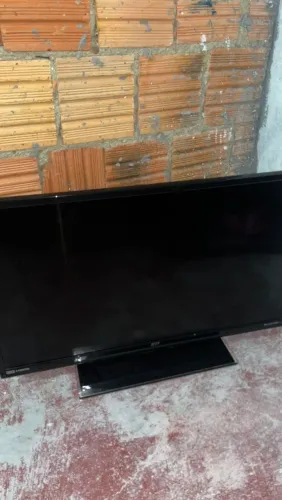 Vende se tv