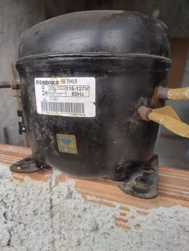 Compressor geladeira Embraco 1/5