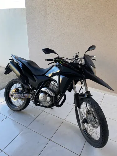 Xre 300 2010