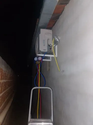 Instalação e manutenção de ar condicionado, geladeiras, máquina de lavar e lava e seca