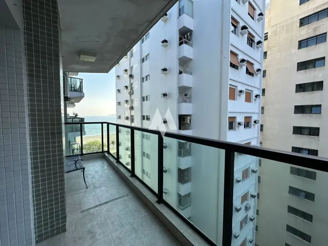Apartamento para locação com 3 dormitórios e vista mar no bairro Boqueirão em Santos/SP