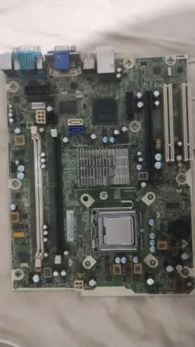 placa mãe hp com processador e 8gb de ram de pente de 2gb