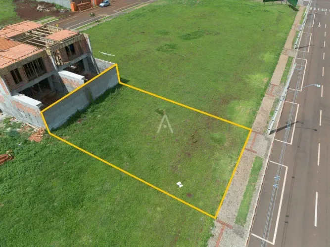 Terreno à venda no Bairro RECANTO TROPICAL em CASCAVEL por R$ 330.000,00