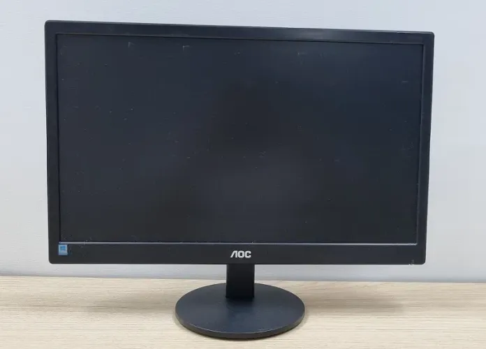 Monitor AOC em perfeito estado