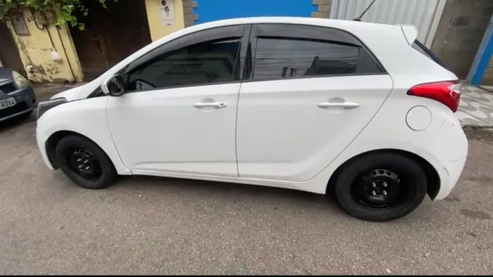 Hyundai HB20 Comf./c.plus/c.style 1.0 Flex 12V 2013