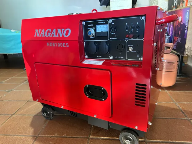 Gerador de Energia a Diesel 8kva Monofásico 110v/220v Silenciado Partida Elétrica - Nagano