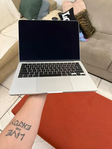 MacBook 13 Air m5