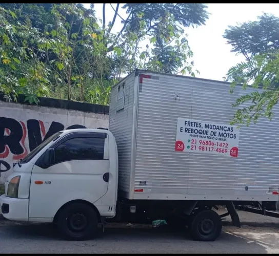 Frete, mudanças, reboque de motos..todo Brasil.
