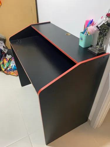 Mesa de escritório/home office 