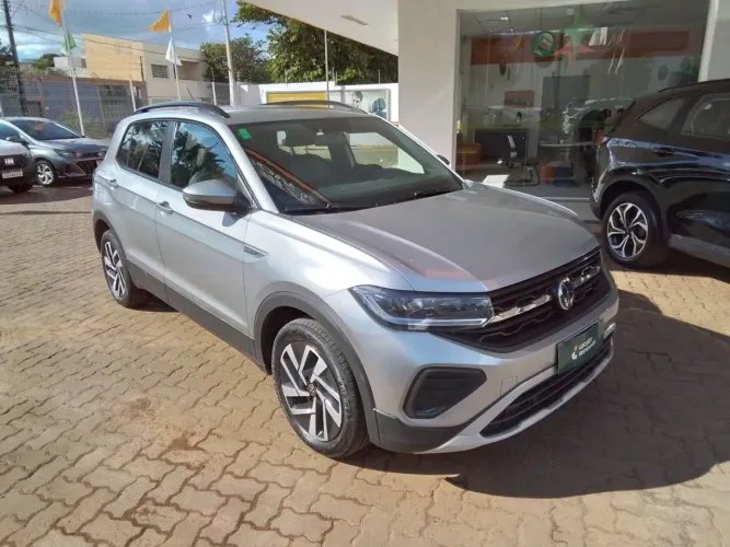 Volkswagen T-Cross Comfortline 1.0 TSI Flex 5P Aut. 2025