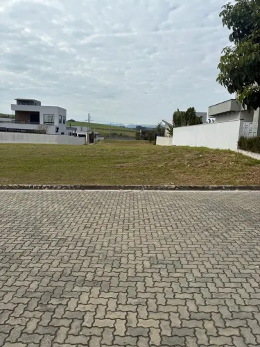 Condomínio Res. Ecopark Bourbon - Terreno maravilhoso! Caçapava - SP
